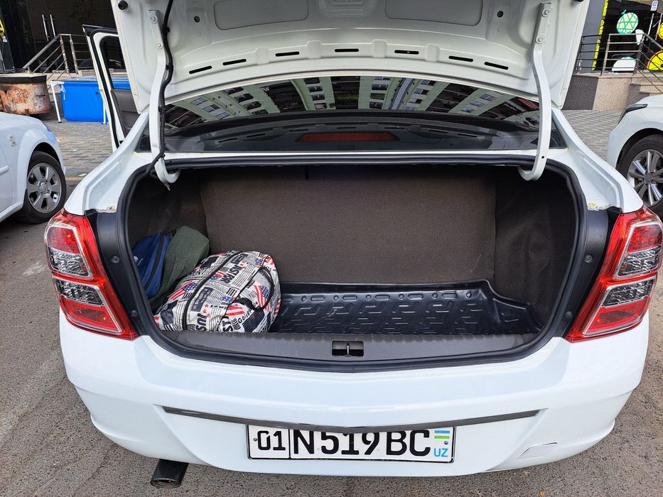 Kobalt 2015yil avtomat