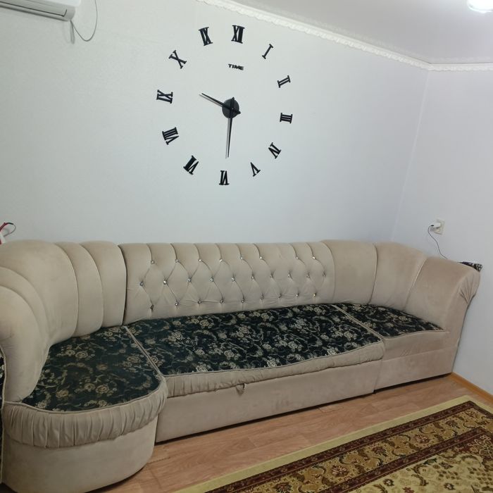 Продаётся диван в хорошем состоянии