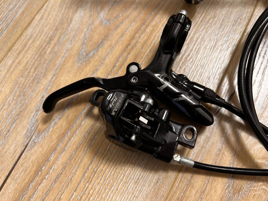 Sistem frânare bicicleta