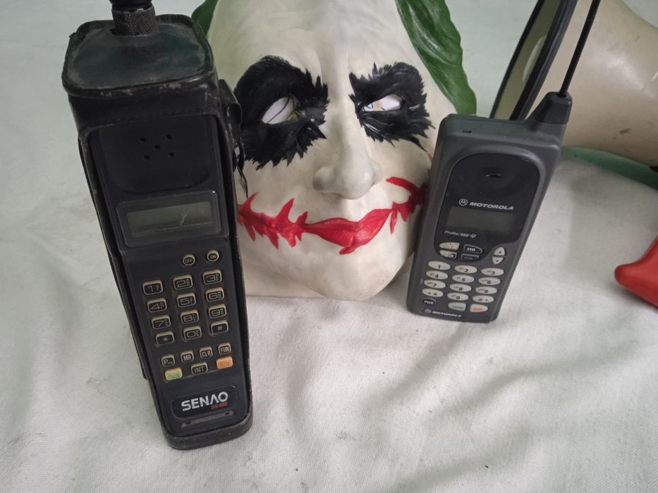 Телефон самый узнаваемый КИРПИЧ кожа чехол  из лихих 90-х и Matarolla