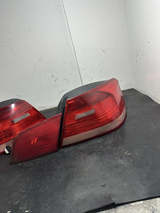 Stop stanga spate Portbagaj haion BMW Seria 3 E93 E92  320d 325d 330d 335d faruri e92 e93 far stanga e93 far dreapta E93