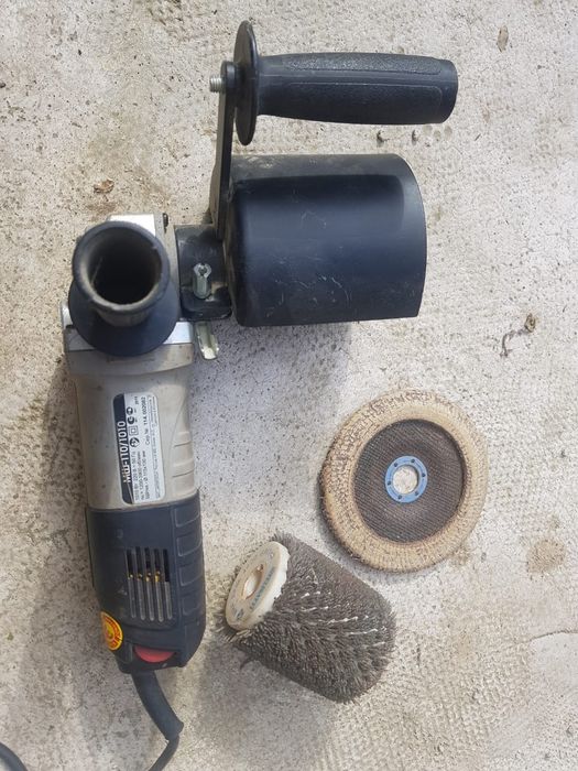 Щеточная шлифмашина Интерскол МШ-110/1010