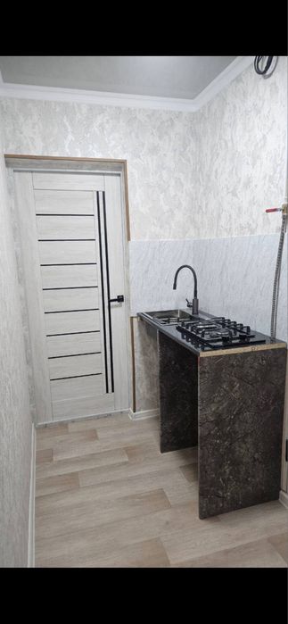 1 комнатная Метро Чиланзар Наккошлик продам своя !