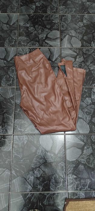 Дамски кожен панталон