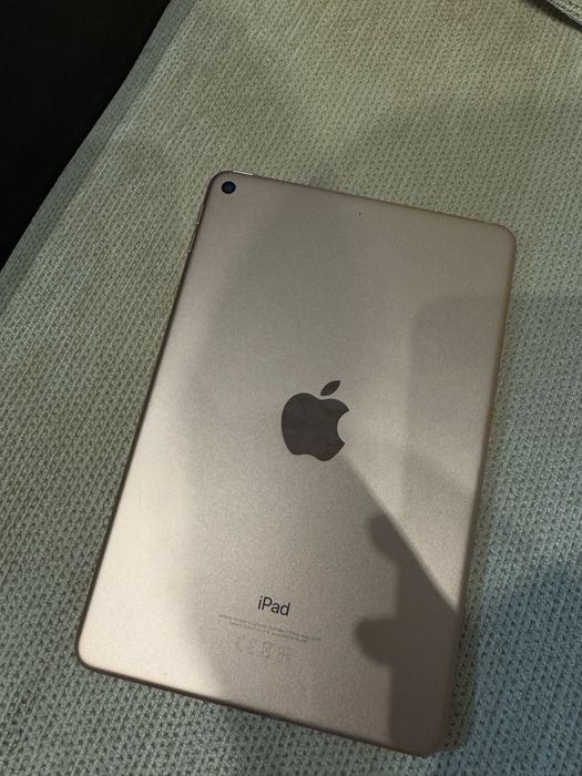 Ipad mini 5, в хорошем состоянии