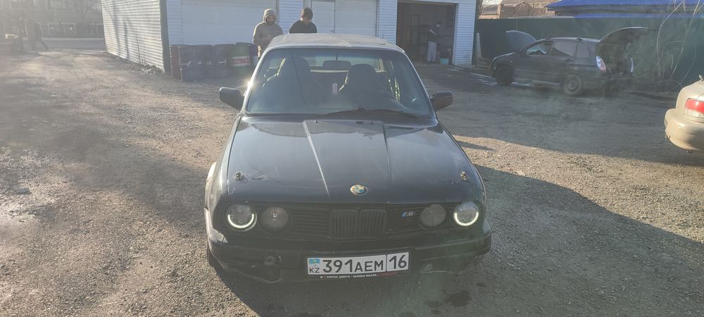 Продам Bmw e30 m50b28
