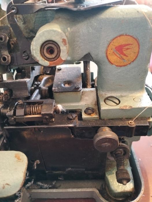 Продам оверлок в идеальном состоянии