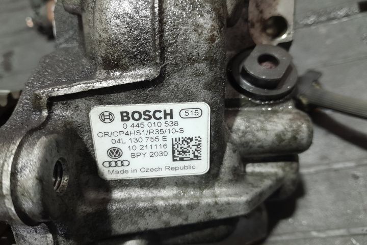 Kit injectie (pompa, rampa, injectoare) 0445010538 / 04L130755E / 04L