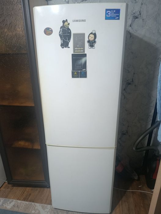 Продается холодильник