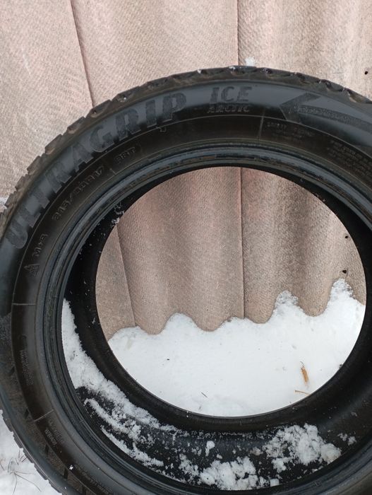 Продам зимние шины