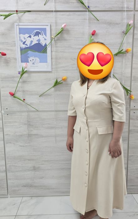 Продам несколько платьев 46 размера