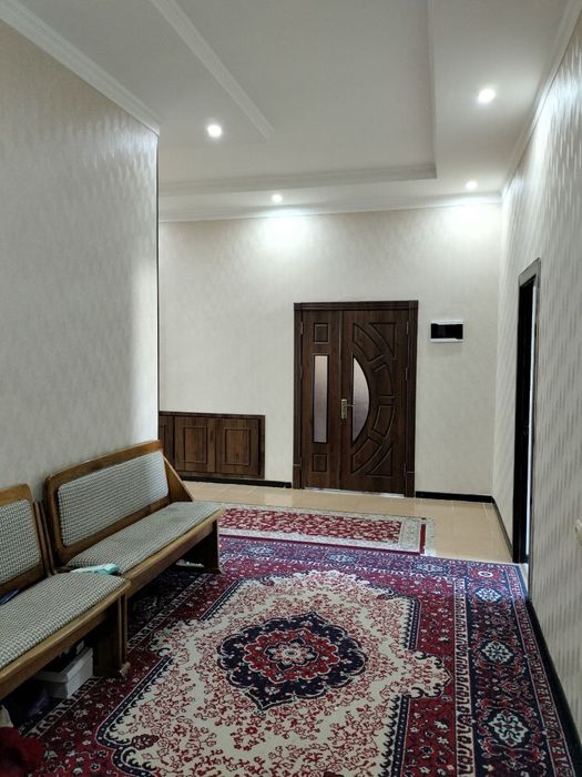 Алишеробод продаётся дом 6-соток 5-комнат!!!