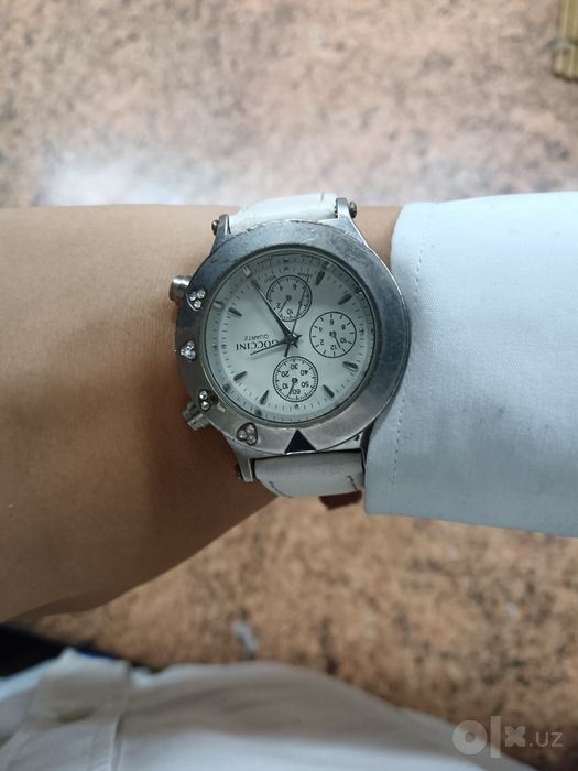 Hublot Big Bang Caviar и Goccini Quartz