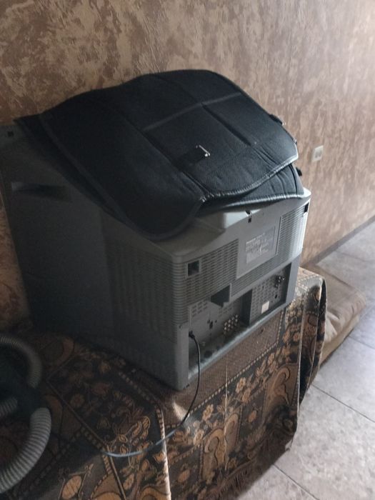 Продам телевизор