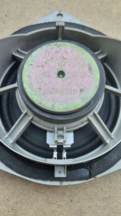 Оригинальные динамики Toyota