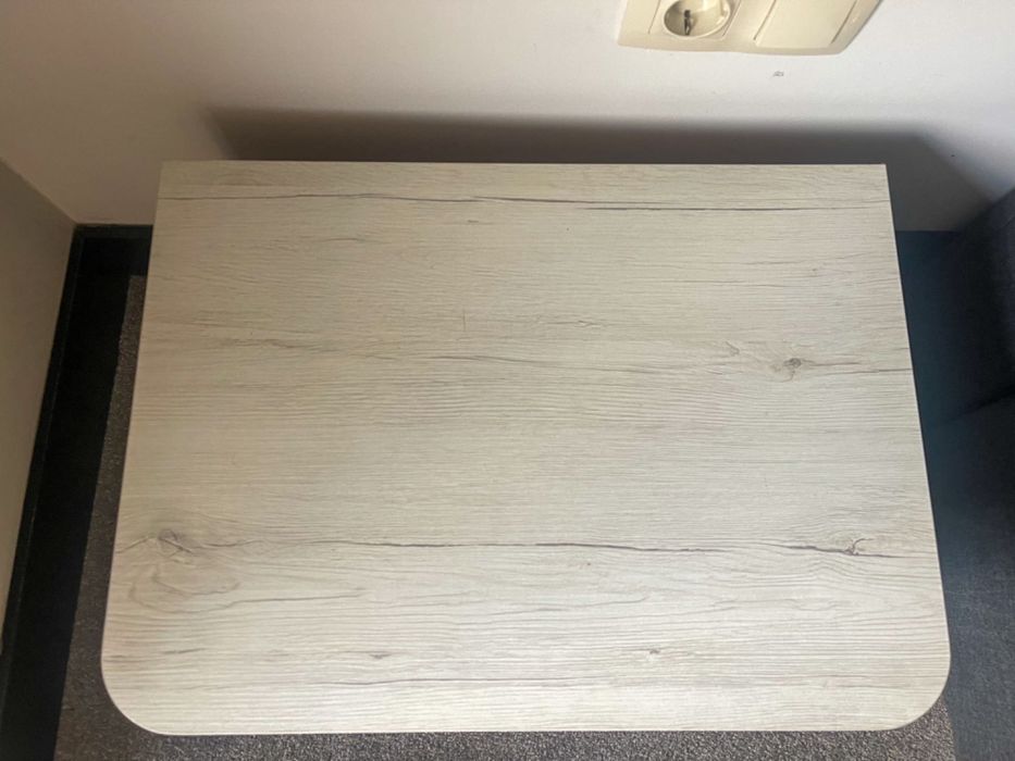 Нощно шкафче с чекмедже