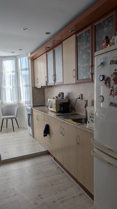 Продава се Двустаен апартамент в Силистра, в.з. Юг - 68 кв.м за 1050 €/кв.м - Снимка #2