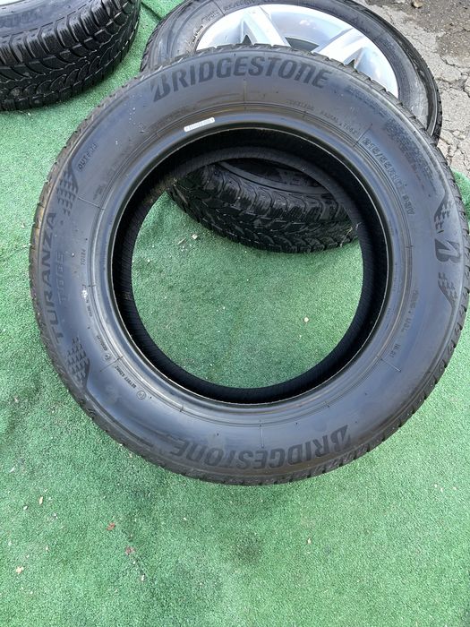 1 лятна гума bridgestone 215 55 16