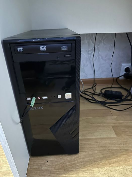 Продам компьютер состояние идеальное