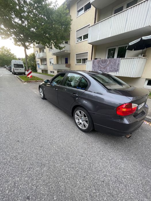 Vând schimb BMW e90