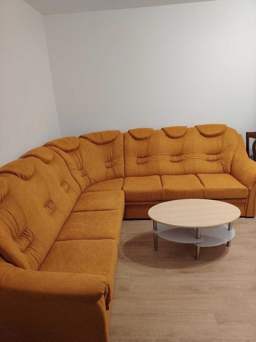 Ofer pentru inchiriere apartament cu 2 camere Piata Garii