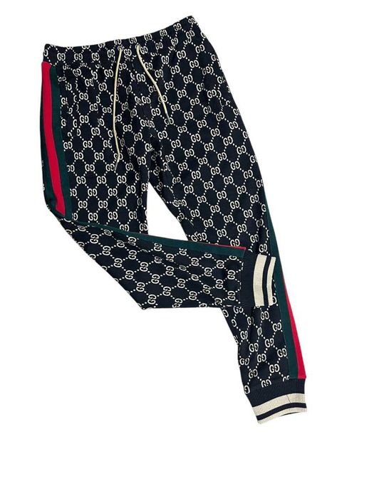 ТОП: GUCCI - Мъжи анцунг