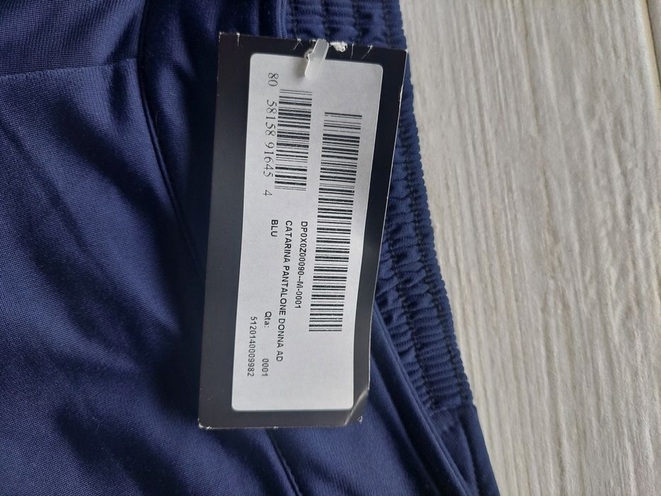 Pantaloni sport damă Erreà – mărimea M, model Catarina, noi