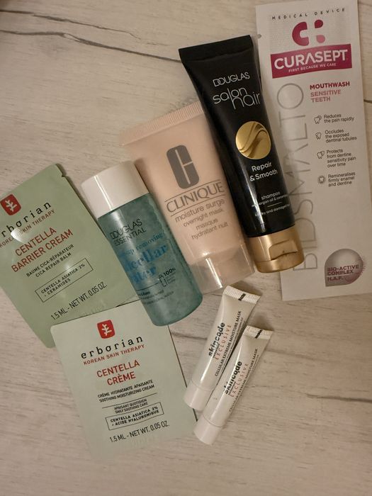 Разпродажба на КОЗМЕТИКА (Douglas, Elfeya, Jacklyn Hill и други)