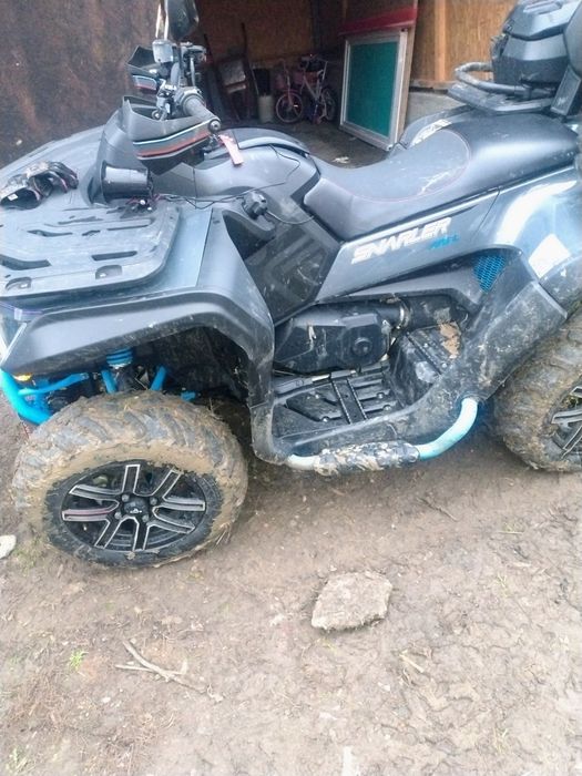 Se vinde atv  cu servo