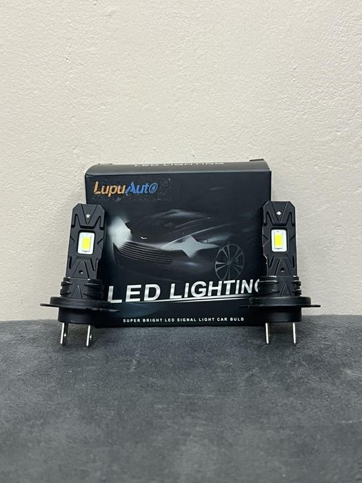 Лед крушки за кола