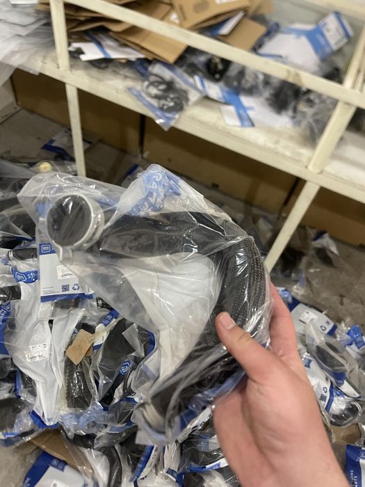 Tracker-2 Radiator nijniy potrupka Gm