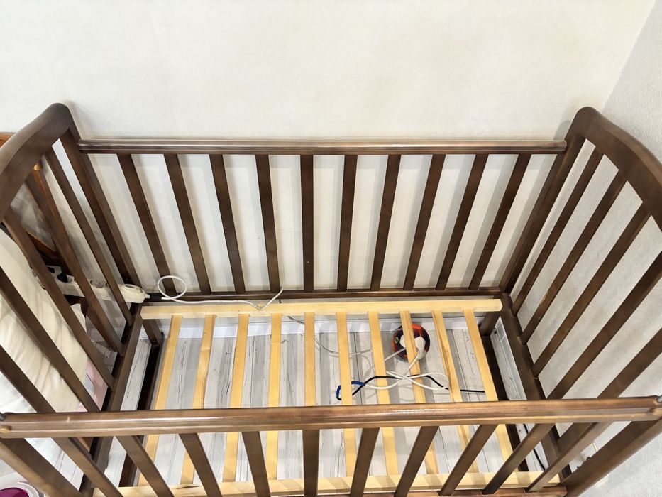 Детская кровать даром