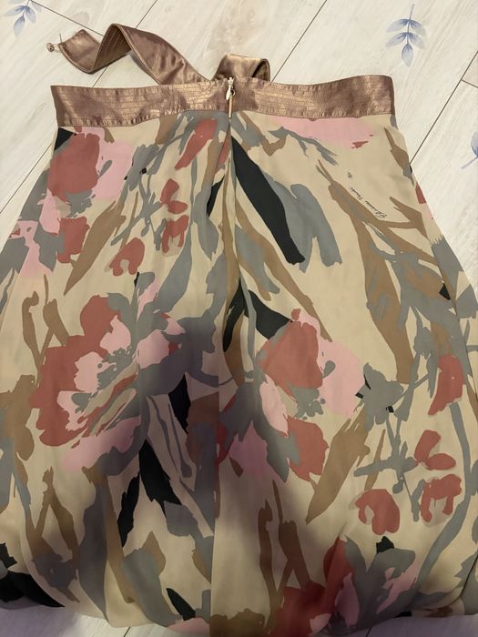 Рокли Elisabetta Franchi и Liu•Jo