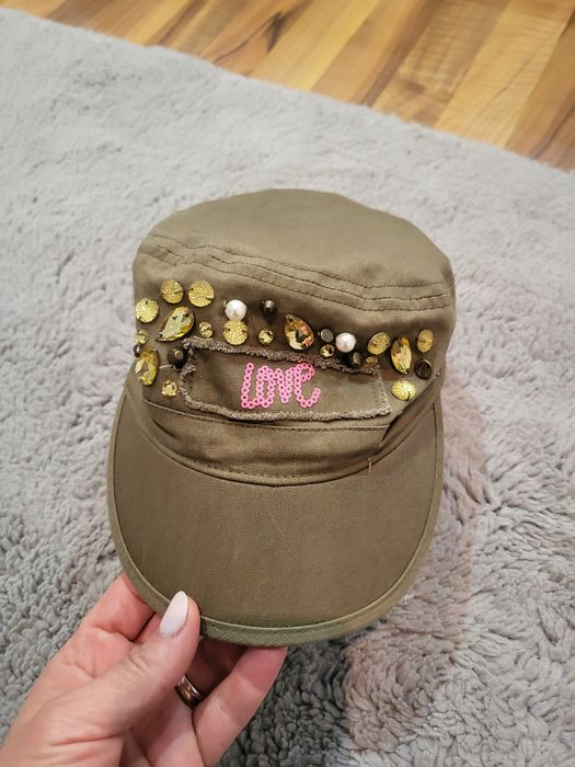 Vand sapca de fetite