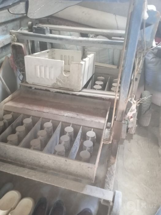Шлакаблок аппарат сотилади .