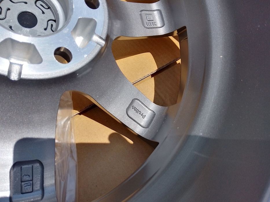 17 цола 5 х 120 мм БМВ / МИНИ - НОВИ