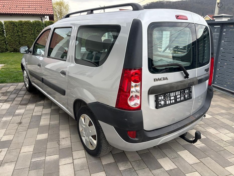 Dacia Logan 1.6 16V  GPL din fabrică , Aer conditionat