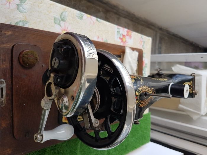 Стара шевна машина Винселман Титан