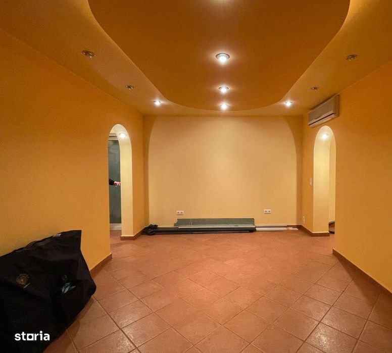 Apartament 3 camere - zona 1 Decembrie 1918