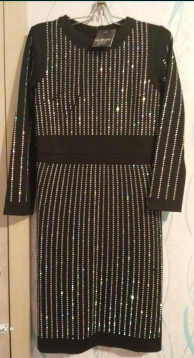 Продам платье трикотаж