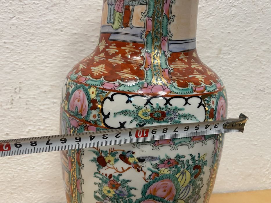 Китайска ваза от порцелан