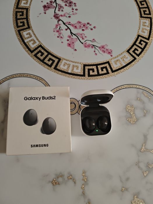 Продам Galaxy buds 2