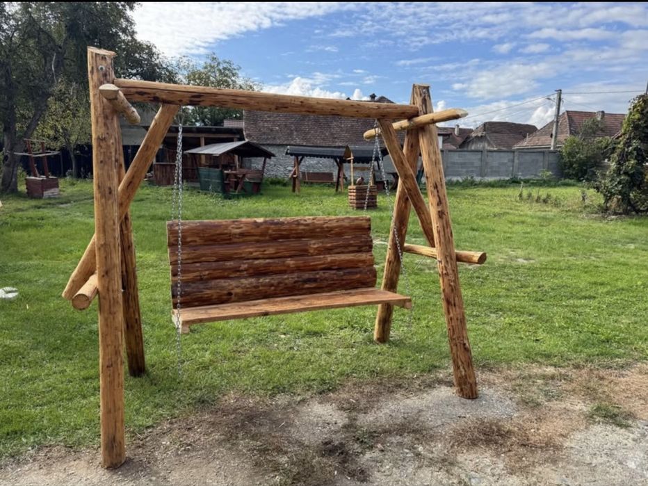 Balansoar din lemn masiv