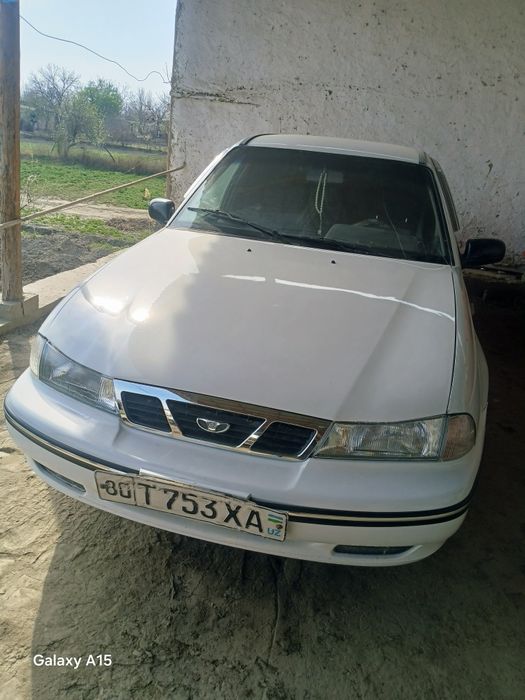 Нексия сотилади.