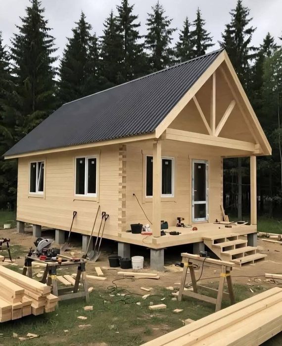 Case de lemn cu dormitor baie bucătărie și living