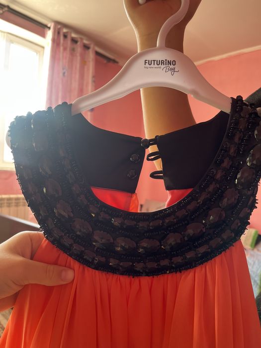 Платья розовый