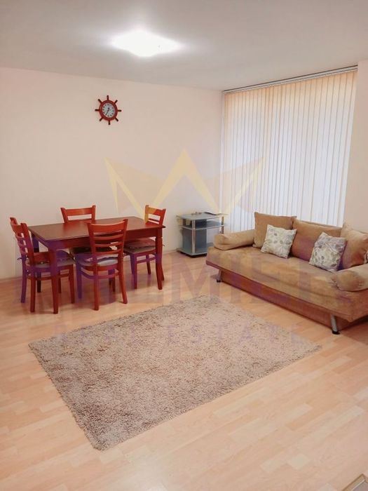 Дава се под наем Тристаен апартамент в Варна, ВИНС - 87 кв.м за 600 € - Снимка #2