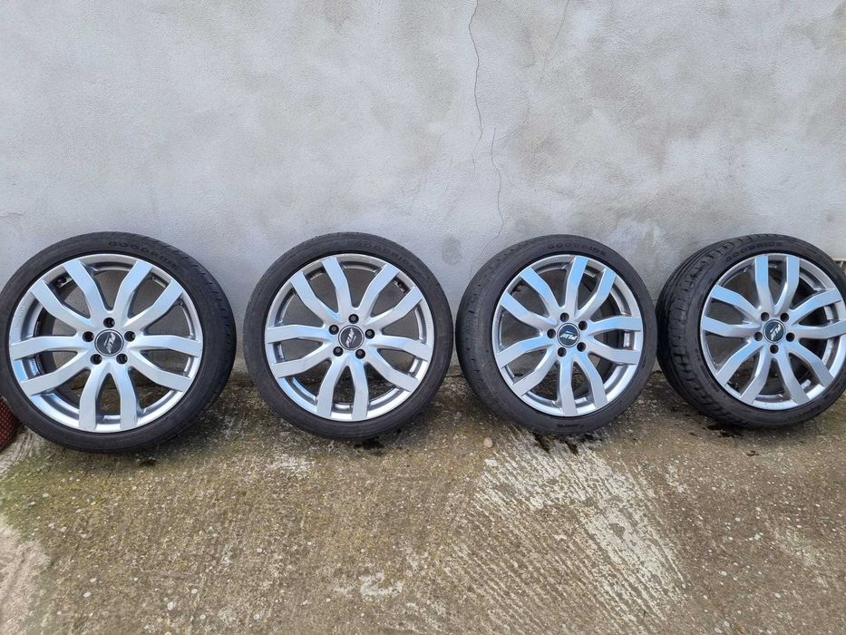 Vand sau schimb jante R18 cu anvelope de vara 225/40/R18