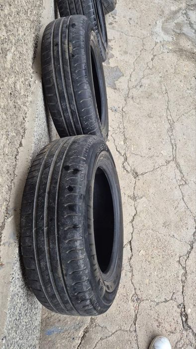 Летни гуми Michelin  ENERGY и Firestone ROADHAWK 15 цола