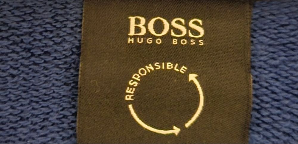 Продам свитшот Hugo Boss